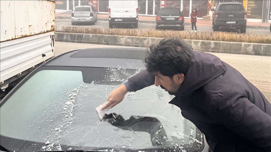 Erzurum, Kars, Ardahan ve Ağrı’da Sis ve Soğuk Hava Etkisini Artırdı